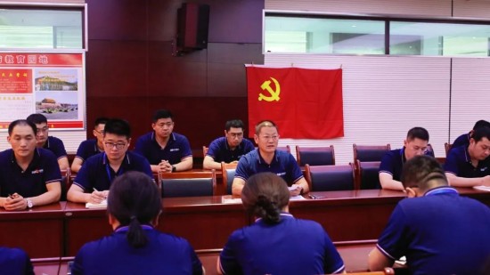 8519e6ea-aadc-4659-a704-ef665ea6f6cc.jpg